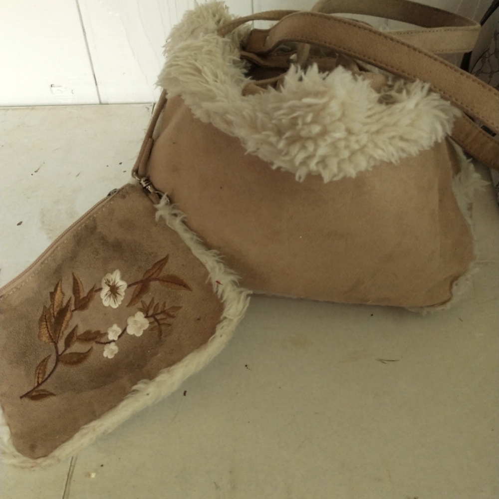 Winter purse item#P7